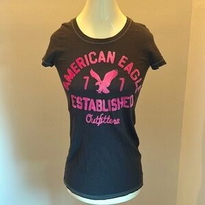 ⭐️3/$10⭐️ Vintage American Eagle Tee